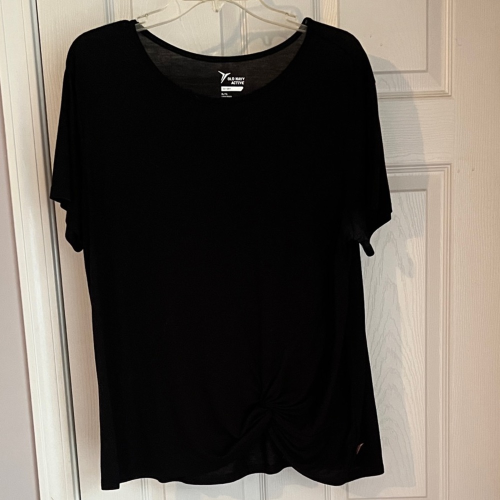 Old Navy Black Short Sleeve Tee